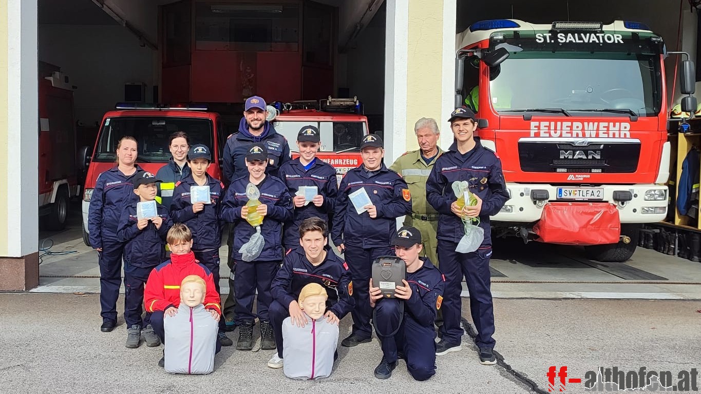 FWJ-St. Salvator lernt Erste Hilfe.