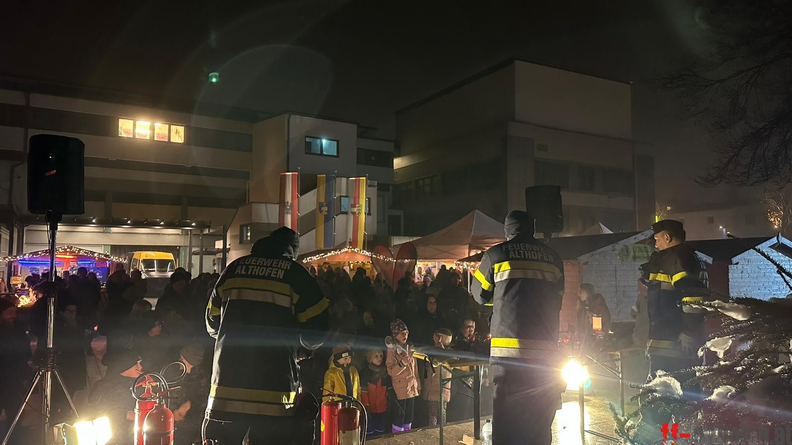 Wenn der Weihnachtsbaum brennt