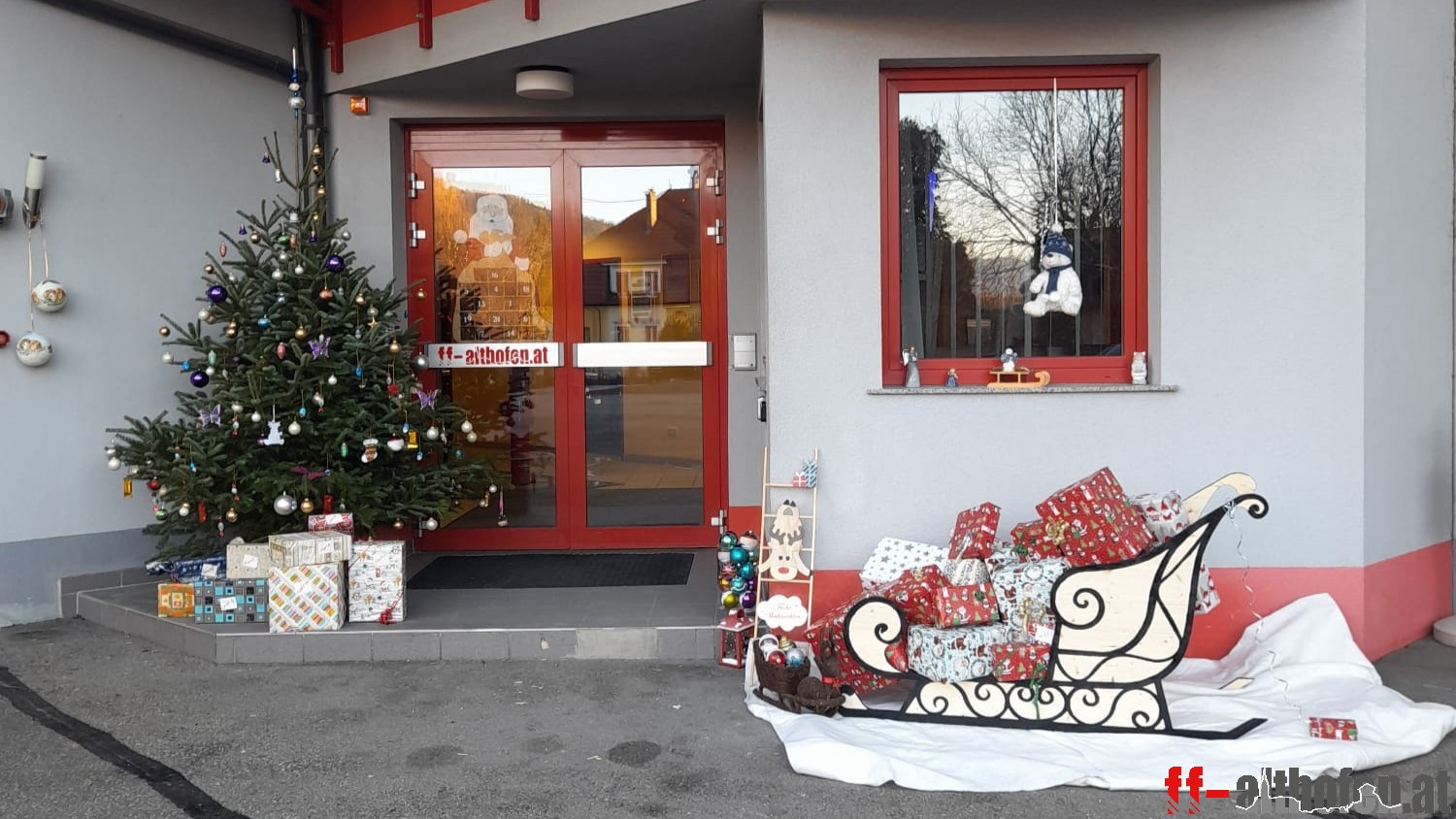 Rüsthaus im Weihnachtsglanz.